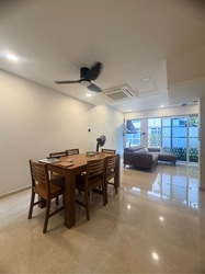 Phillips Avenue (D19), Terrace #514407281